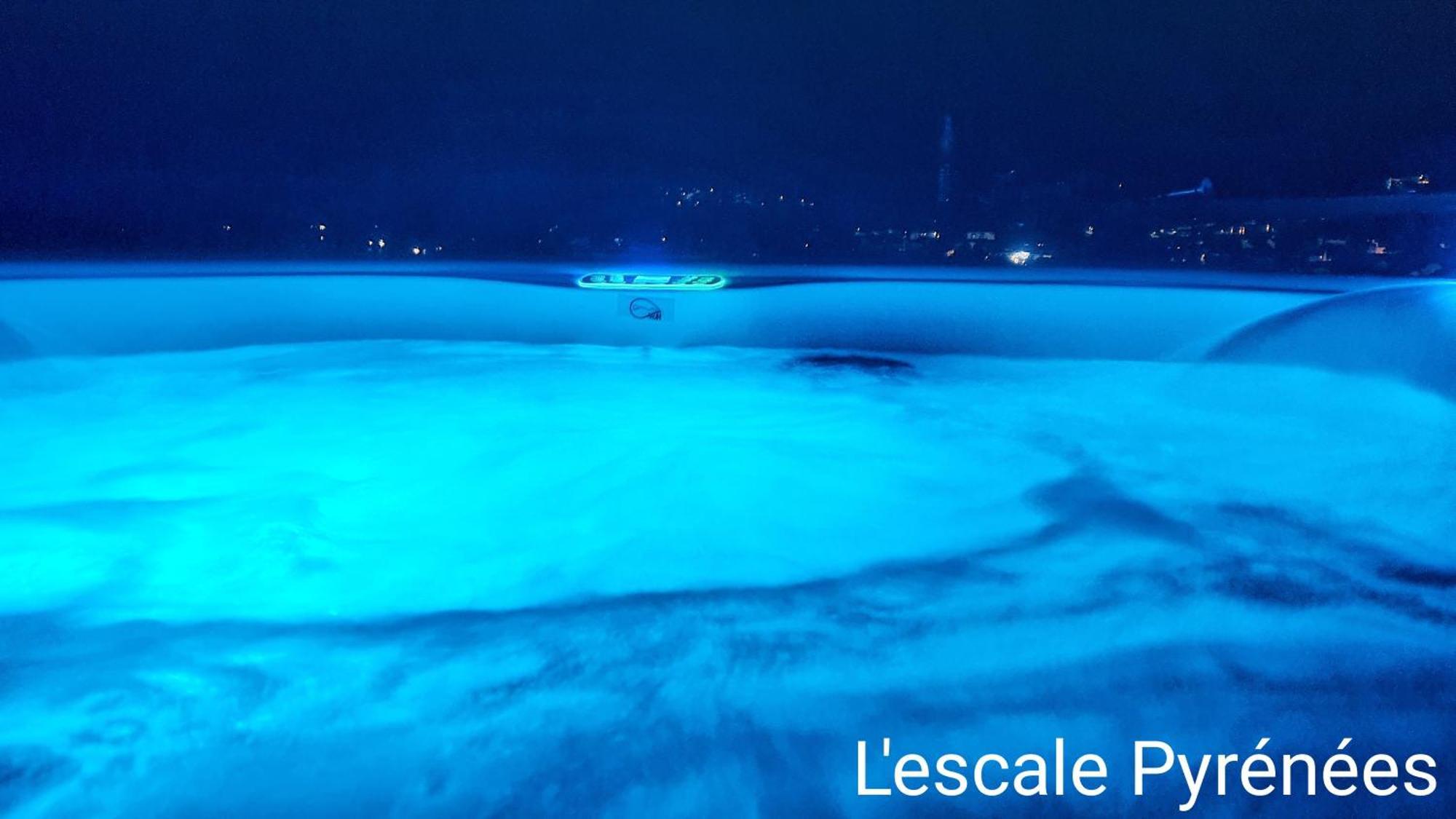 Chalet Vue Imprenable Et Jacuzzi 4 Etoiles *